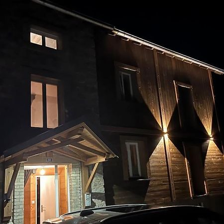 Appartement 5 Personnes Avec Espace Plein Air Saint-Maurice-sur-Moselle Exteriör bild