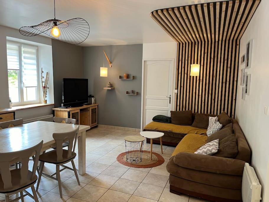 Appartement 5 Personnes Avec Espace Plein Air Saint-Maurice-sur-Moselle Exteriör bild